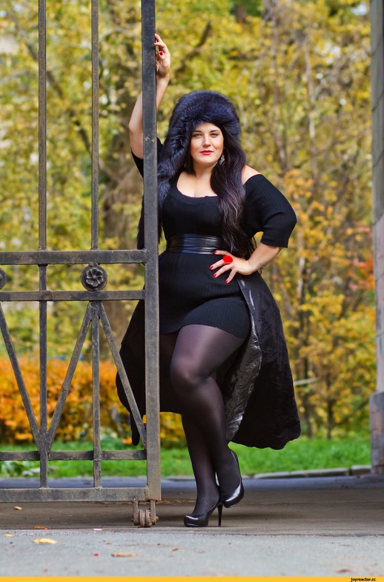 Christina Daisy plus saz