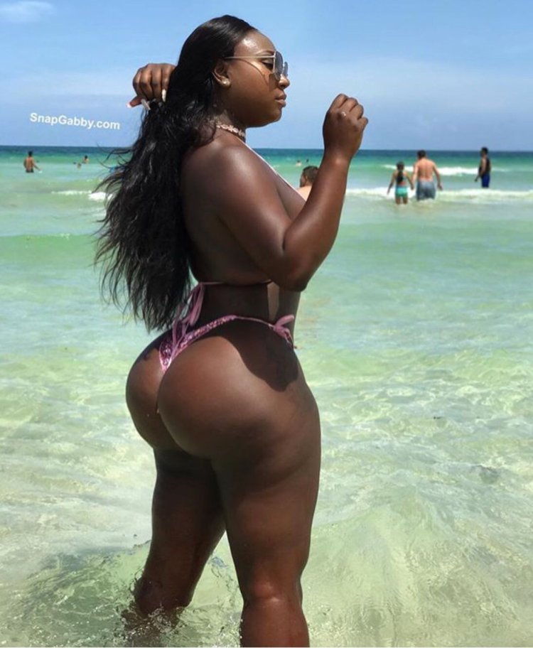 Chubby Eboni Model Plus