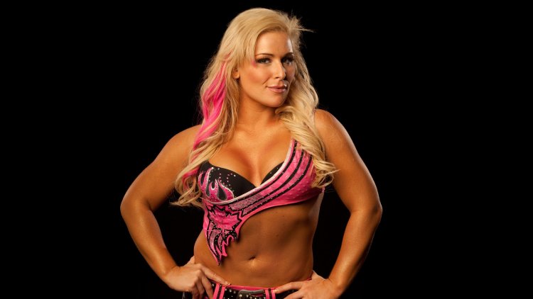 Natalia Neidhart Canadian Westler
