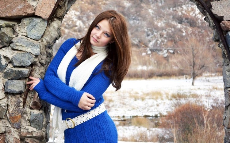 Cleophia Silver Karina Romanovskaya