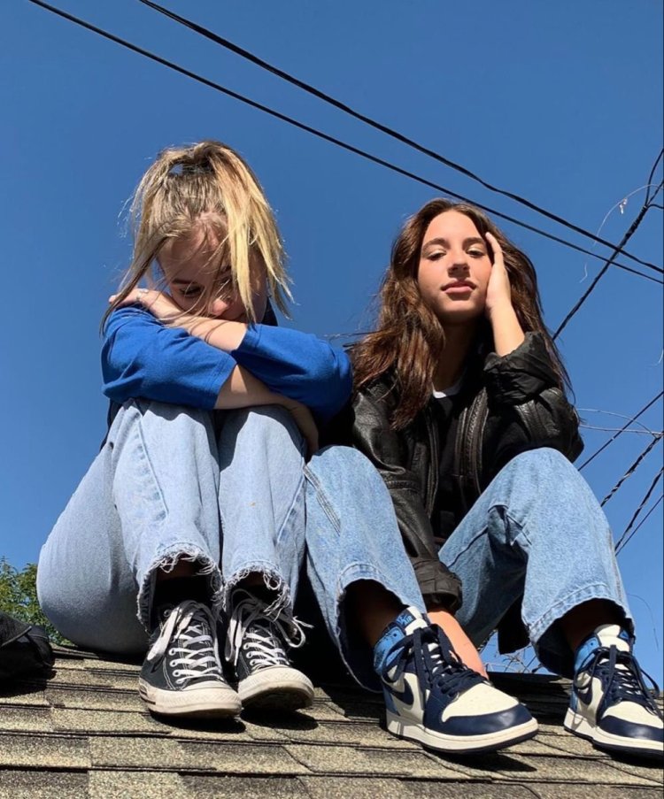 Modern girls teenagers