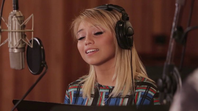 Kirstie Maldonado Frozen Medley