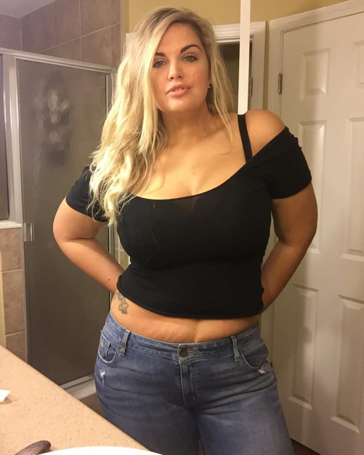 ISKRA Lawrense Selfie