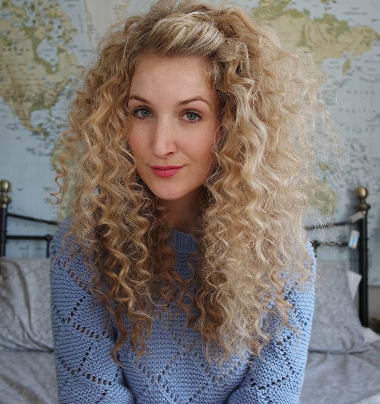 Africolocons of curlers