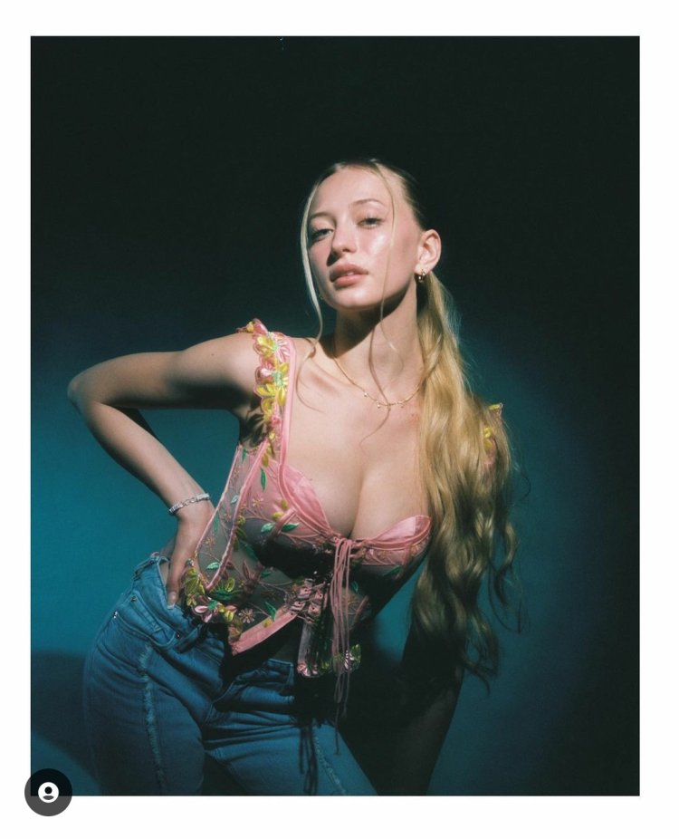 Sophie Randel Leaked