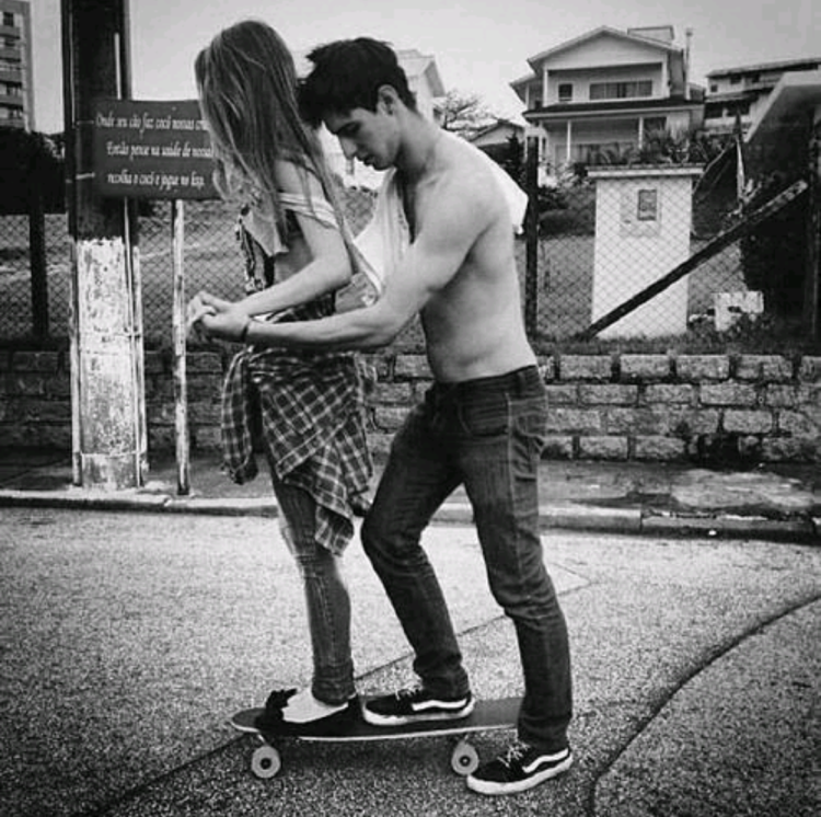 Boy and girl on skate