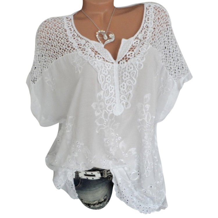 Blouse with lace