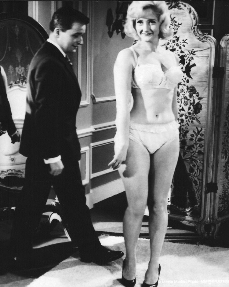 Carry On Regardless (1961)