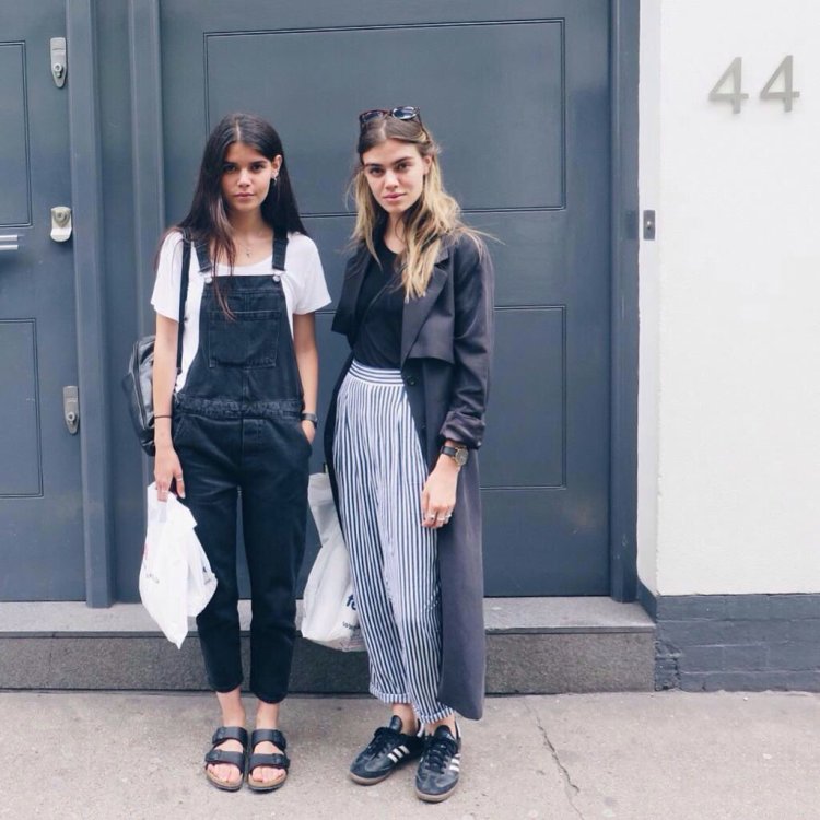 Photoshoot of two friends Casual City style