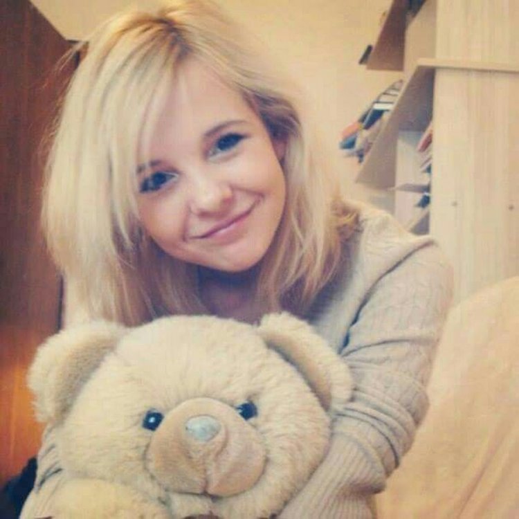 Katerina Kozlova Monroe Sweet