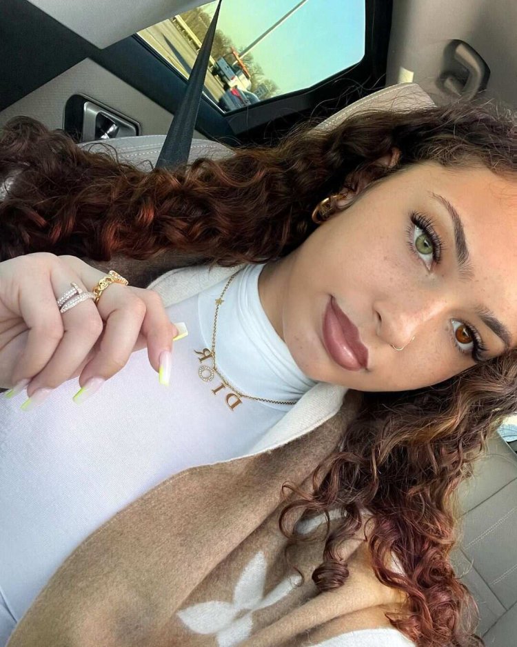 Ash Kaashh Real Name