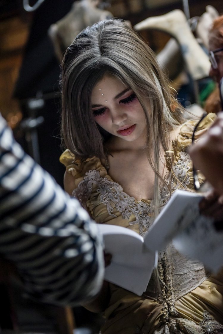 India Aley Curses of a sleeping beauty