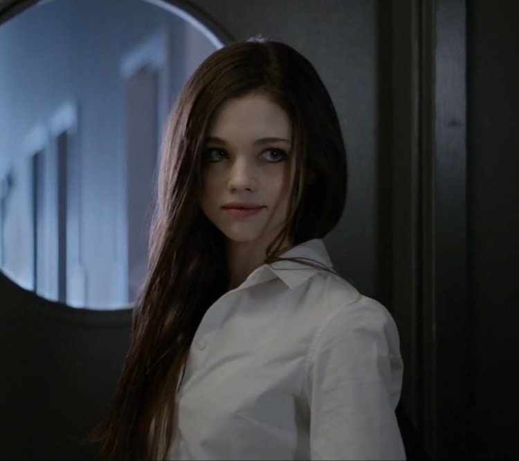 Alexandra Mirny Model