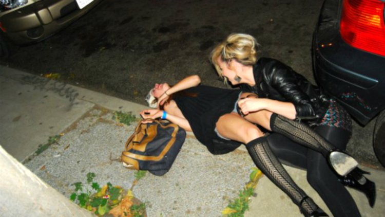 Drunk girl blonde
