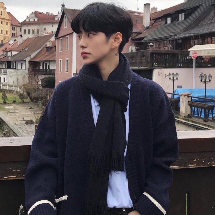 Lee yoon ji boy aesthetics