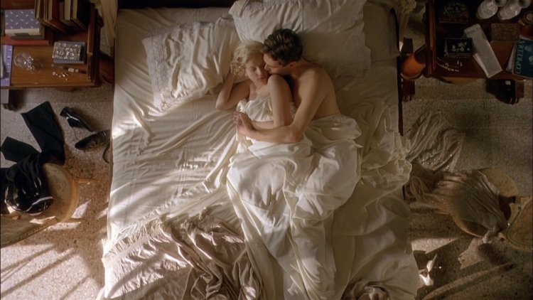 Scarlett Johansson good woman 2004