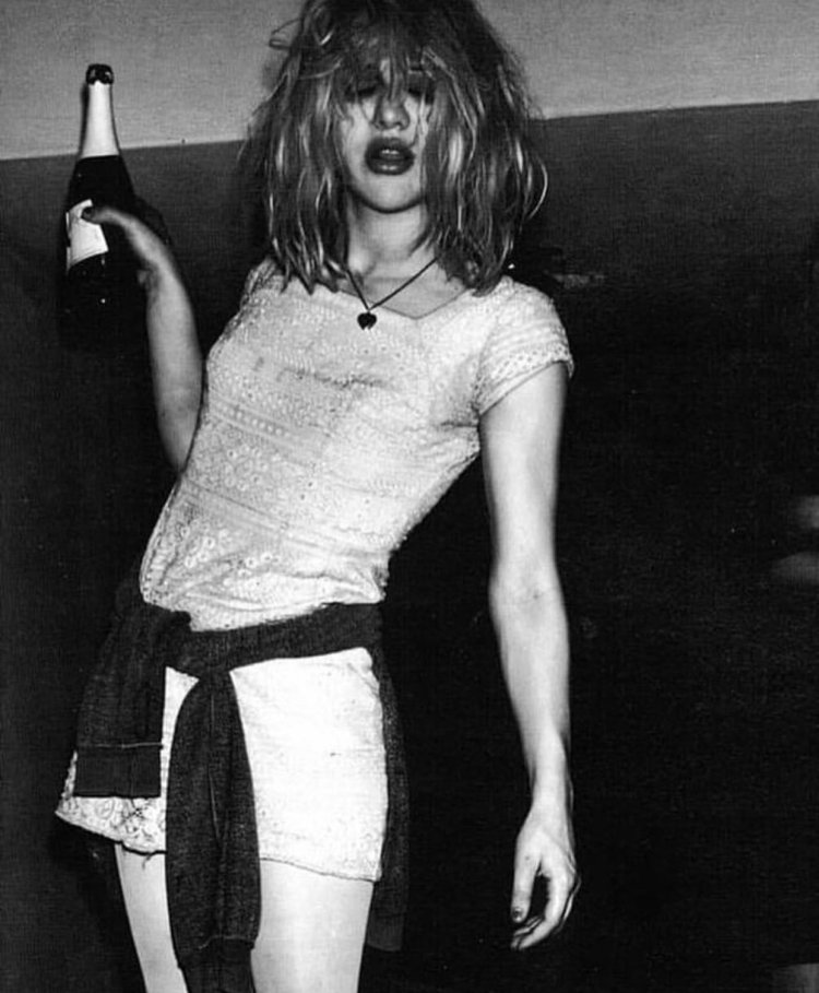 Courtney Love in Youth with Kurt