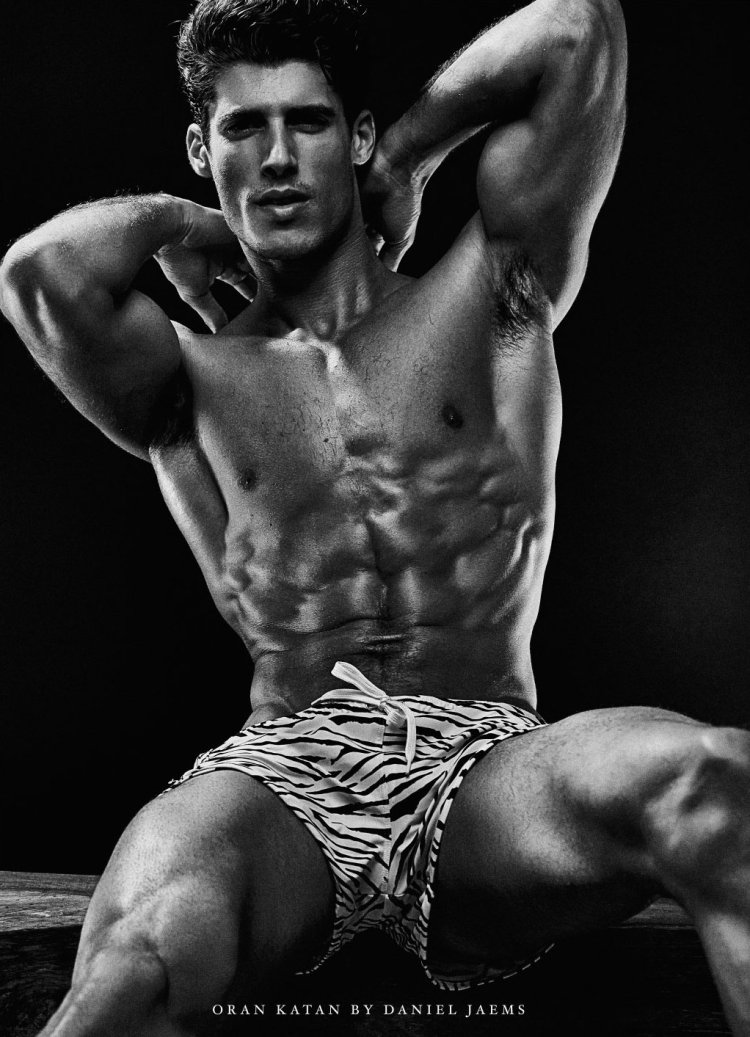 Elliot-Meeten-by-Daniel-Jaems Naked