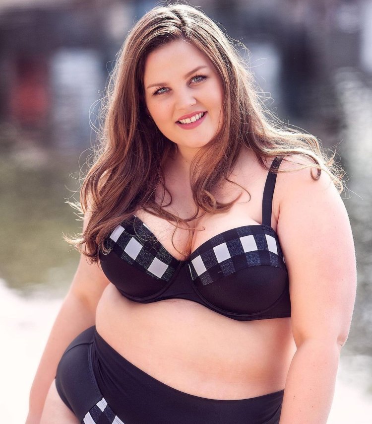 Fat but beautiful girls