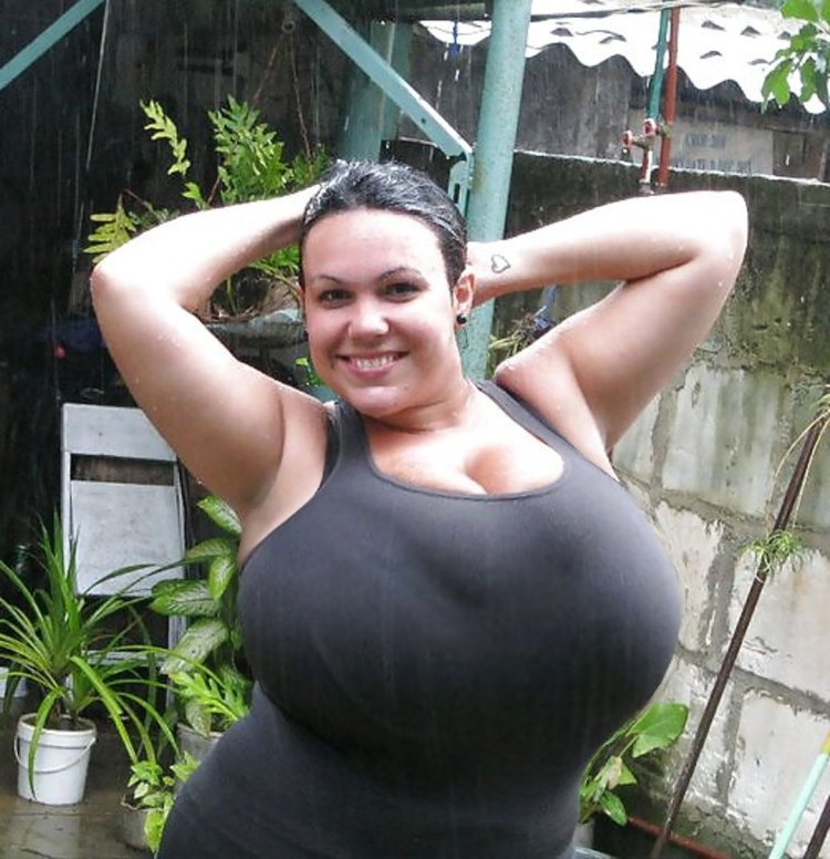 Thick women with giant breasts