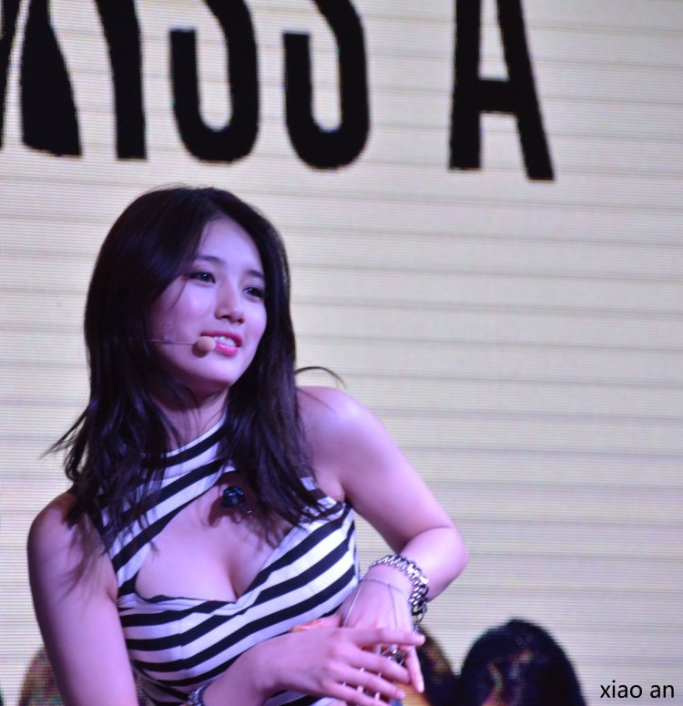 Korean actress Suzi Sex