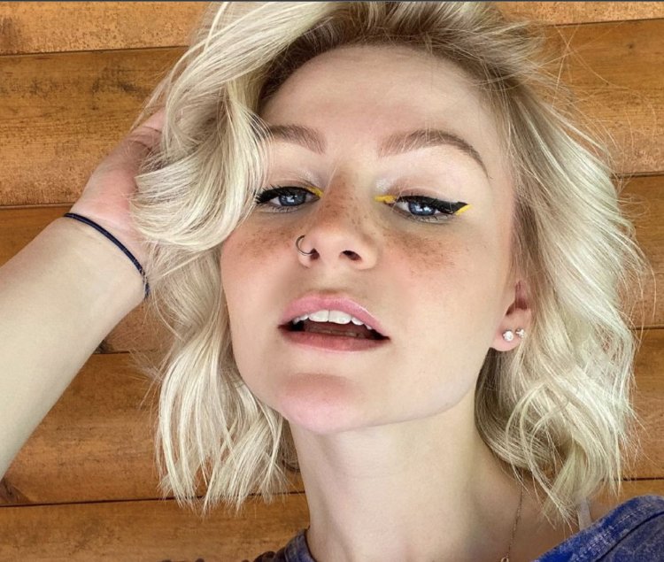 Christina Collins Kallmekris