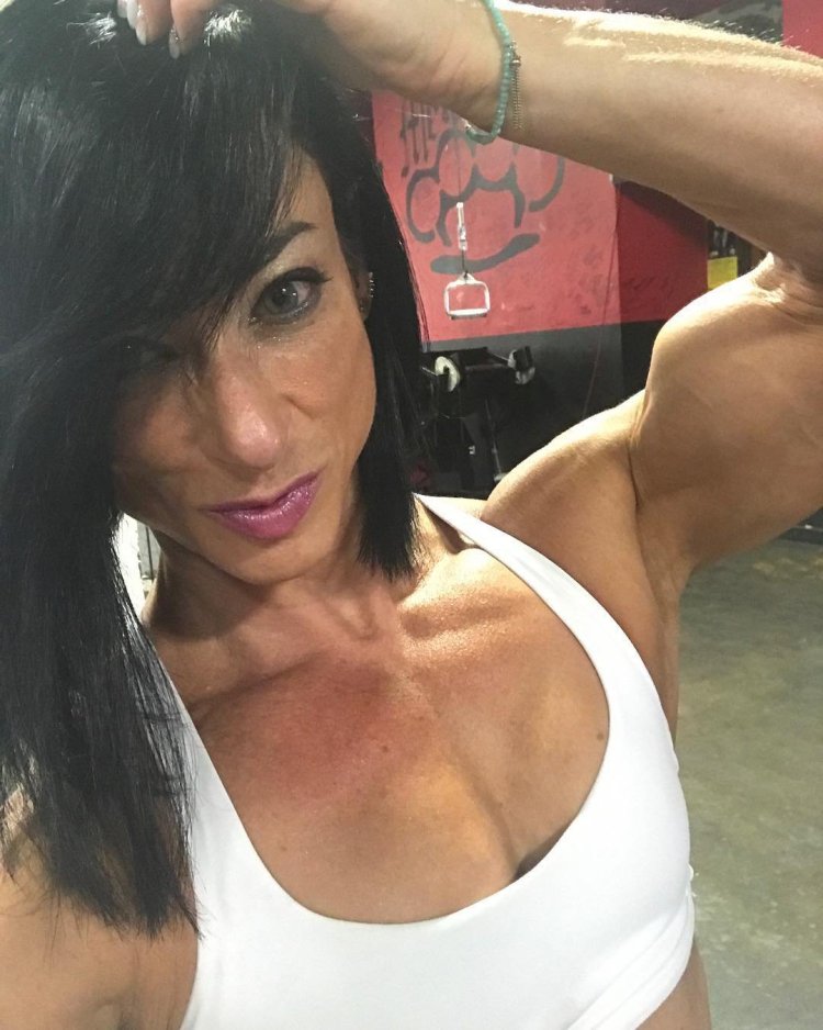 Jodi Leigh Miller Weight Height