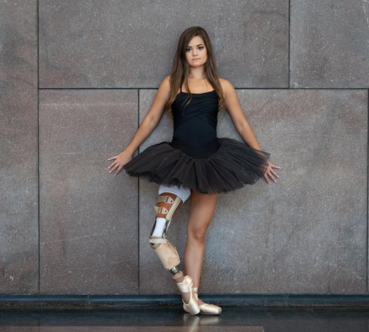 Gabby Shull Ballerina