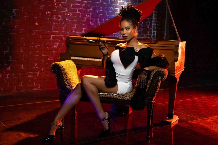 Nightyalex Alexastill