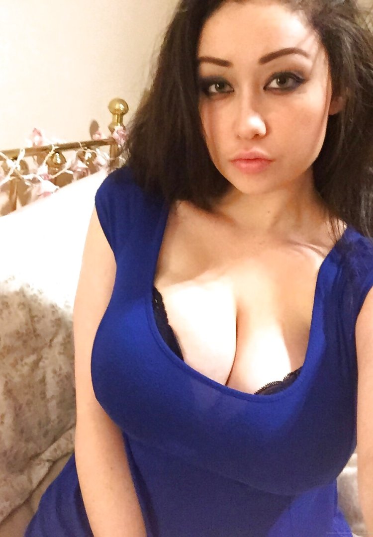 Busty Azerbaijani