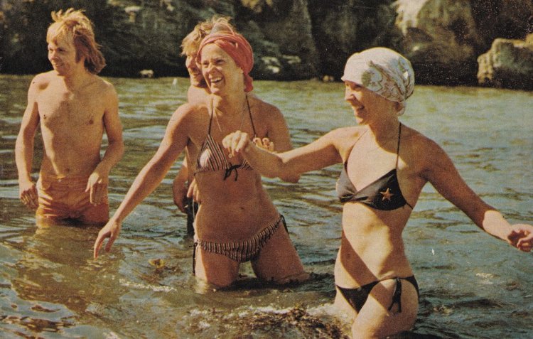 ABBA Agneta in bikini