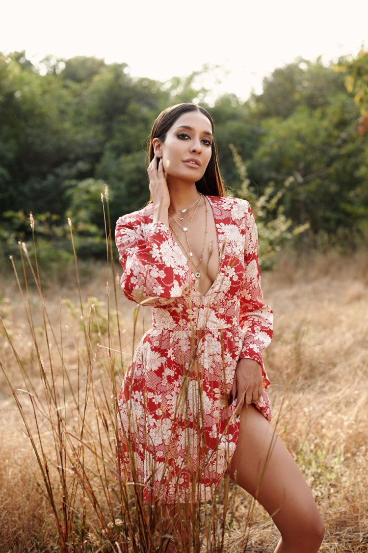 Lisa Mabodan Photoshoot