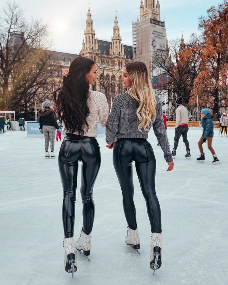 Girls in leggings on the street