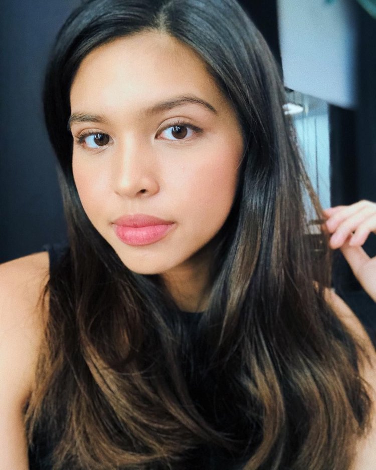 Trans High Selfie Actiris