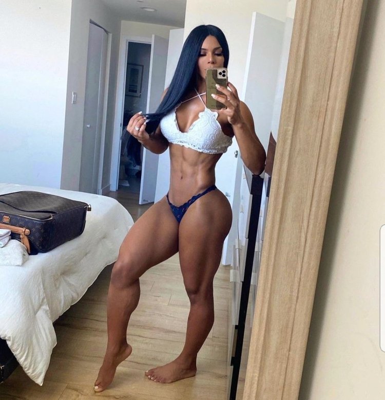 Yarishna Ayala Rost