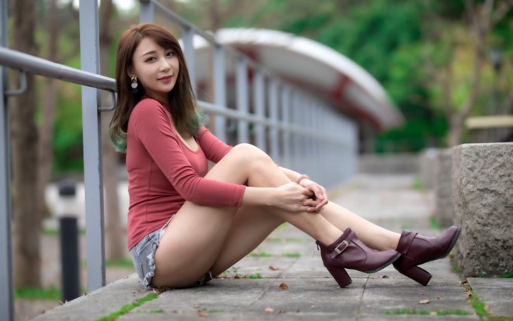 Beautiful legs of an Asian