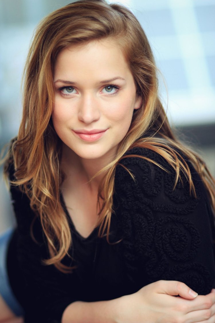 Elizabeth Elizabeth Lail