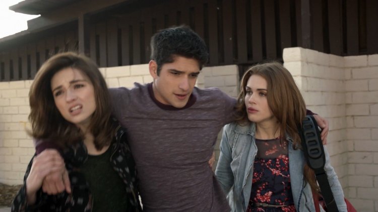 Wolf Cereal Moments Alison and Scott