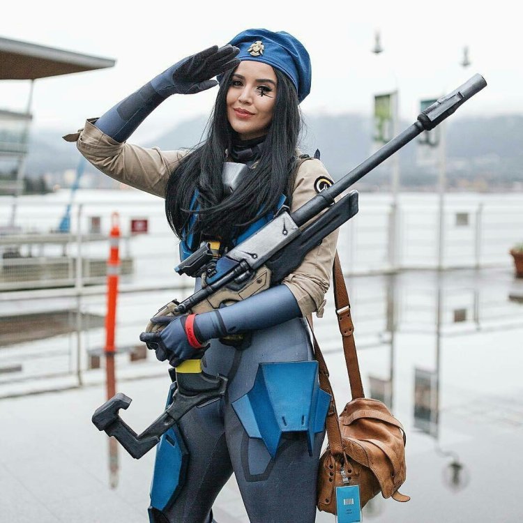 ANA Amari Overwatch Cosplay