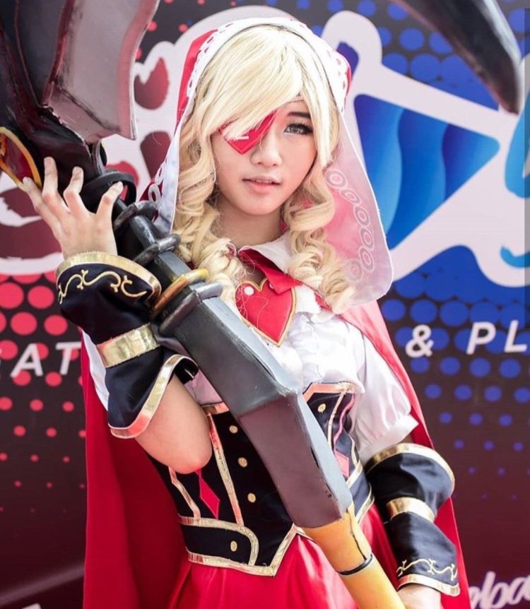 Van Cosplay Mobile Legendes