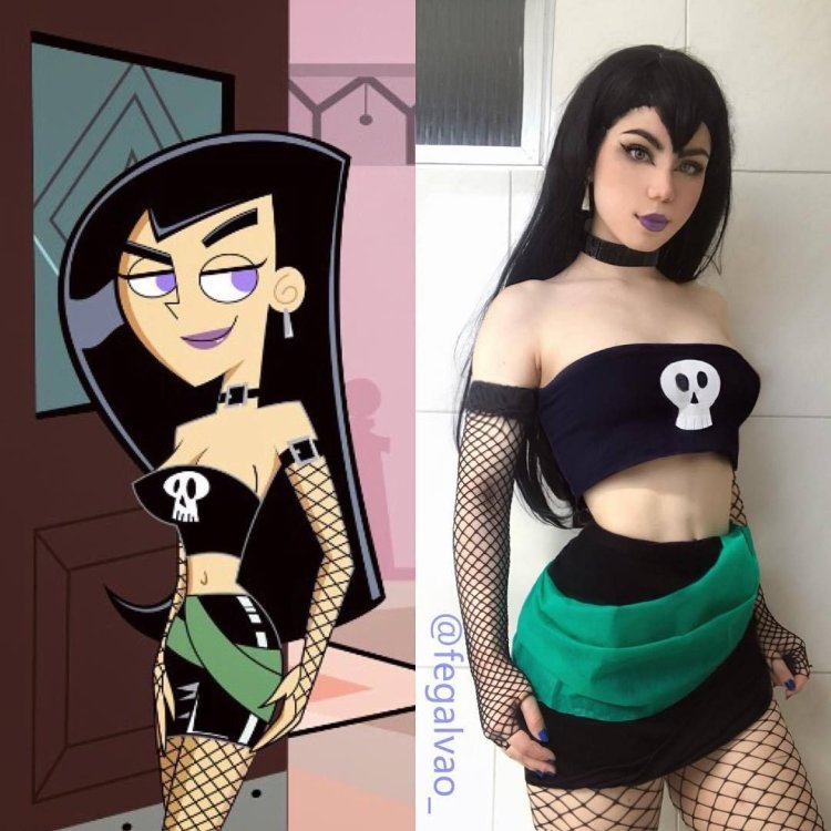 Brazilian cosplayer Maria Fernanda