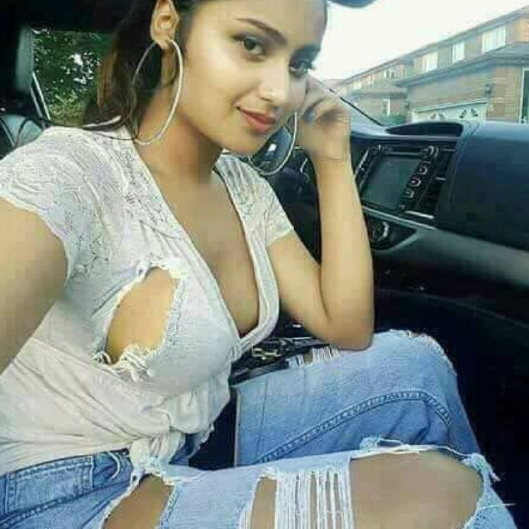 Pushful eastern women