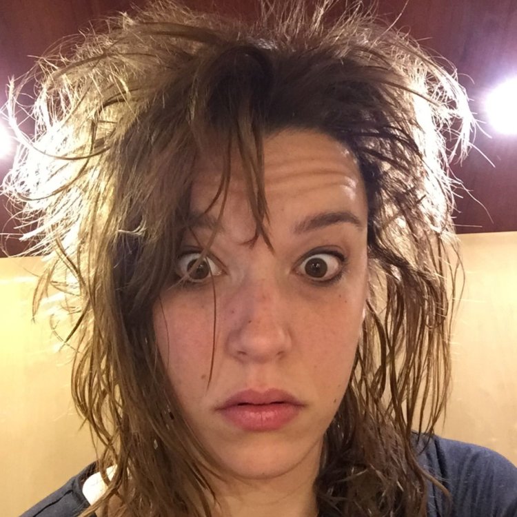 Lizzy Hale without makeup