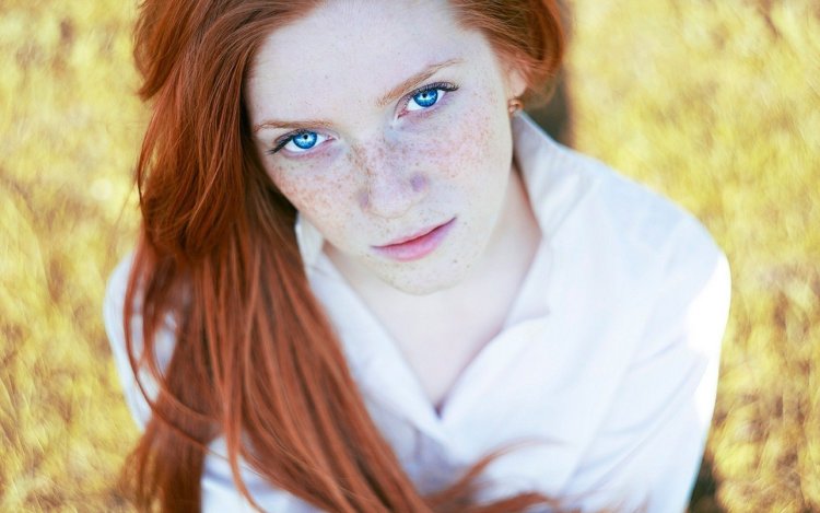 Freckles Evelina Lashuk