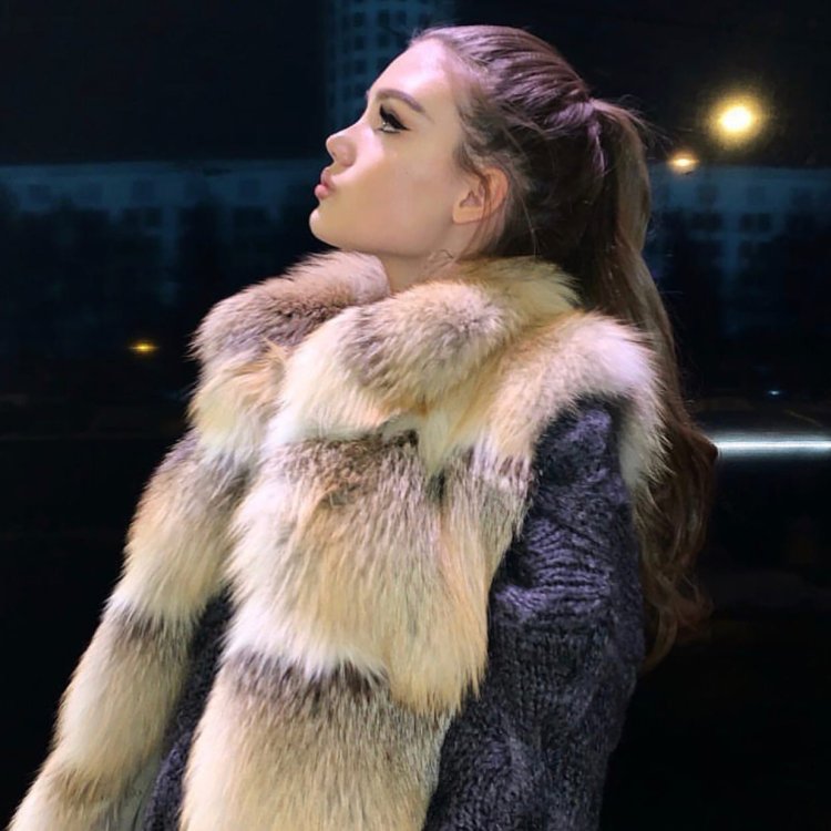 Barbara Sharon Model