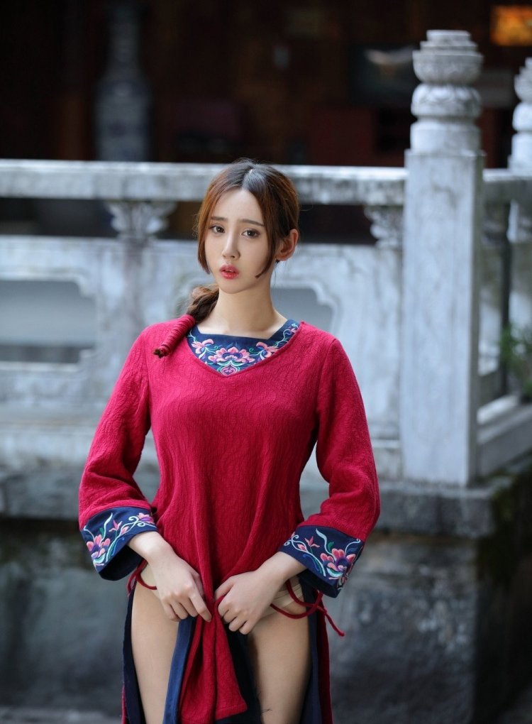 Chinese women in the village photo shoot