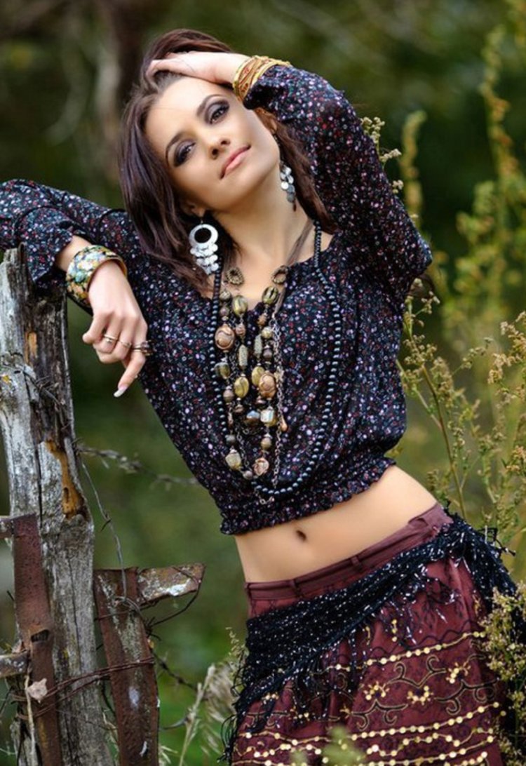 Beautiful gypsies of a girl