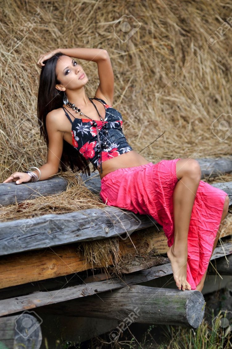 Gypsy girls teenagers