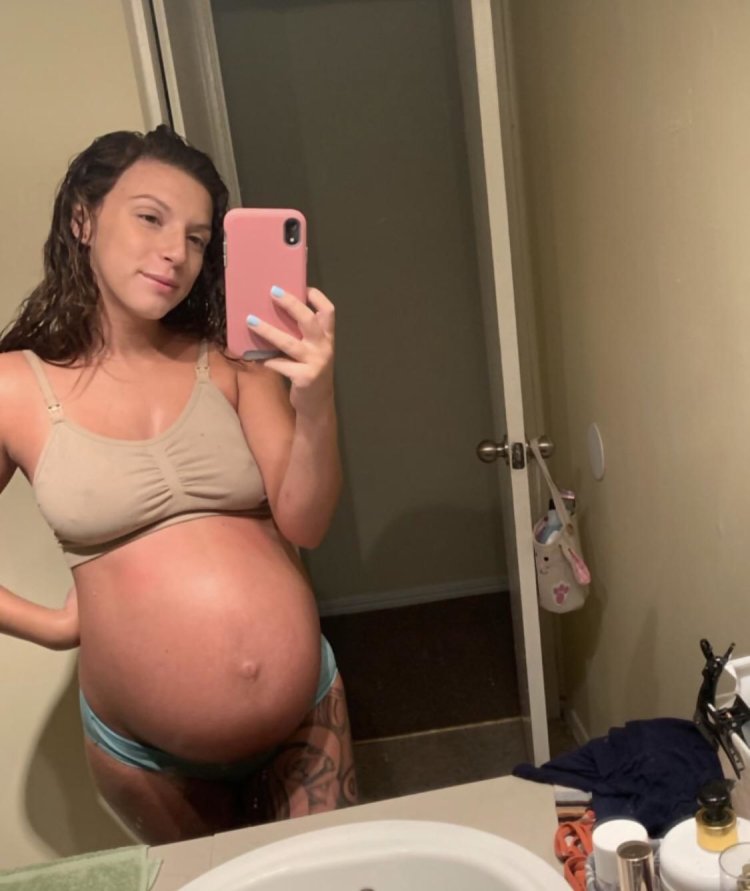 Pregnant solo