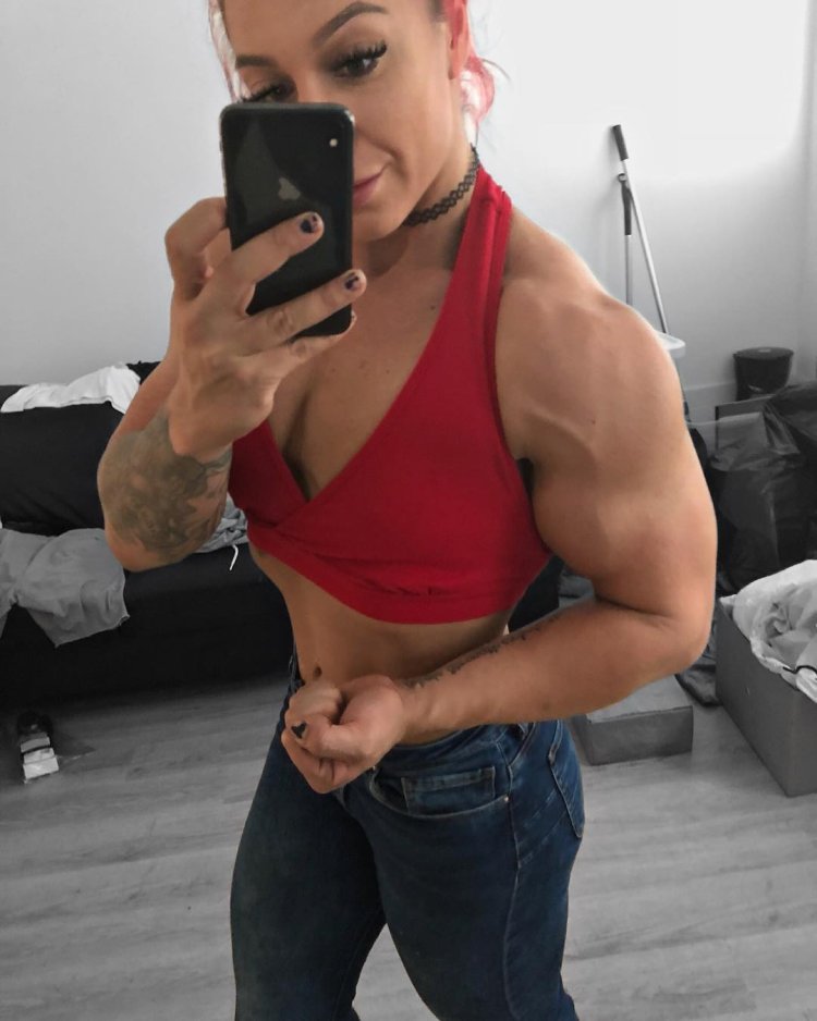 Chelsea Dion Bodybuilding